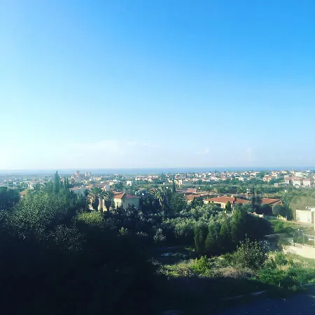 Gardens شقة
